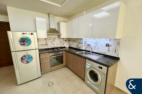 1 Bed | V.O.T | High Floor | Villa View
